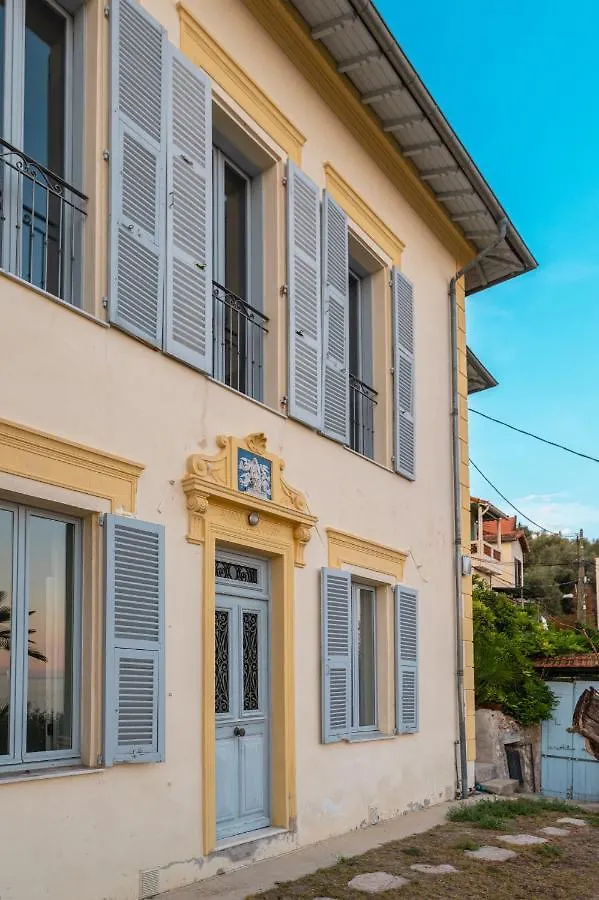 Villa Bethanie, Villa D'Epoque Sur Les Collines, Vue Imprenable Sur Menton Et La Mer