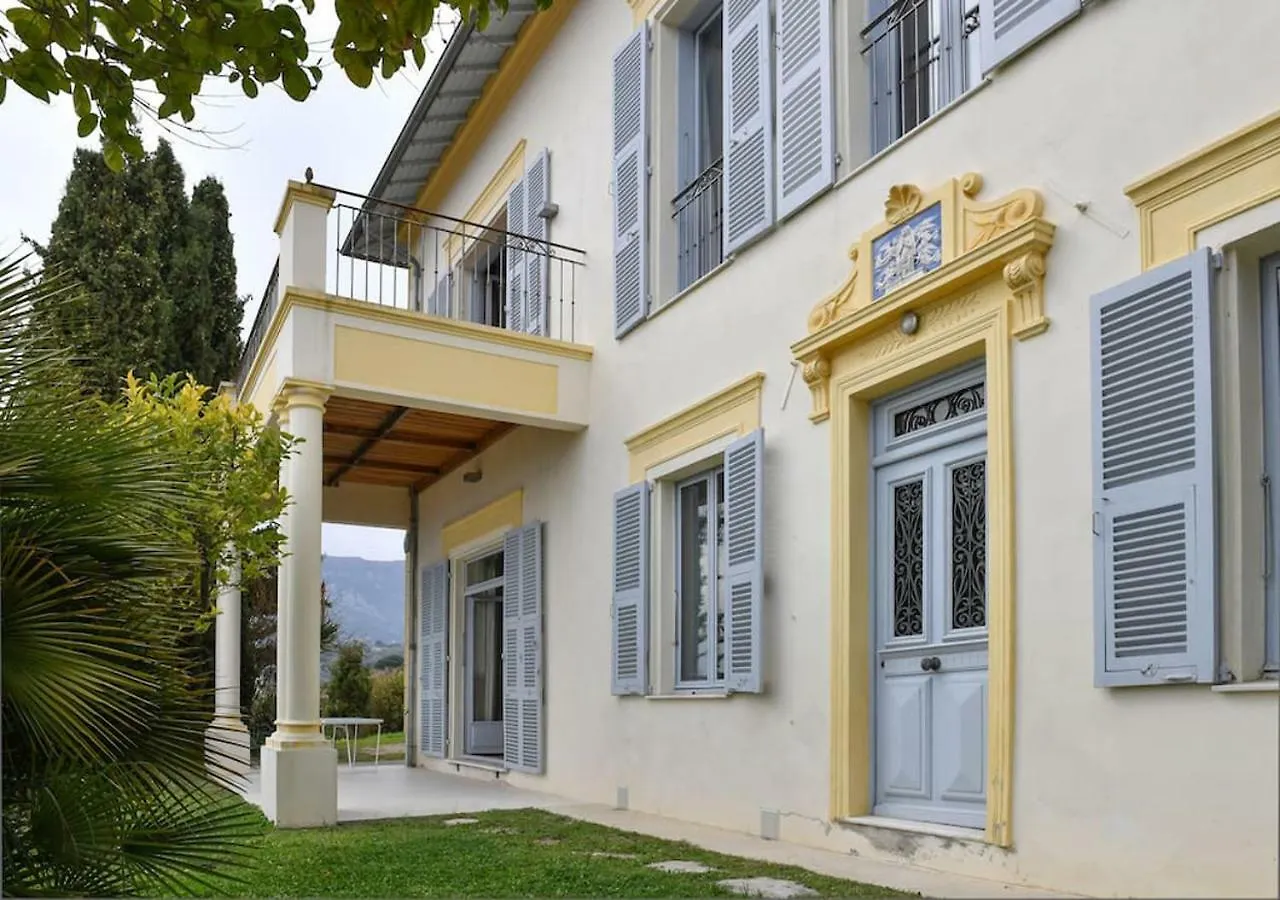 Villa Bethanie, Villa D'Epoque Sur Les Collines, Vue Imprenable Sur Menton Et La Mer