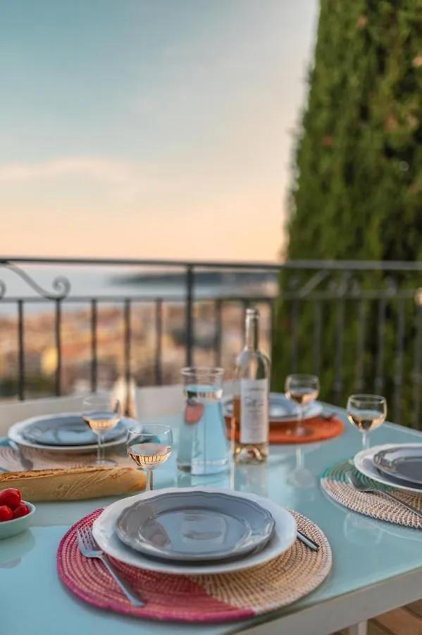 Villa Bethanie, Villa D'Epoque Sur Les Collines, Vue Imprenable Sur Menton Et La Mer France