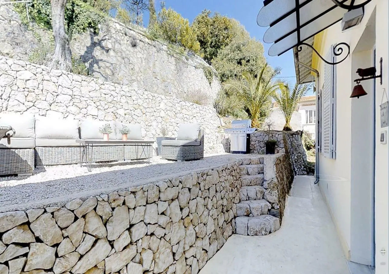 Villa Bethanie, Villa D'Epoque Sur Les Collines, Vue Imprenable Sur Menton Et La Mer 0*,